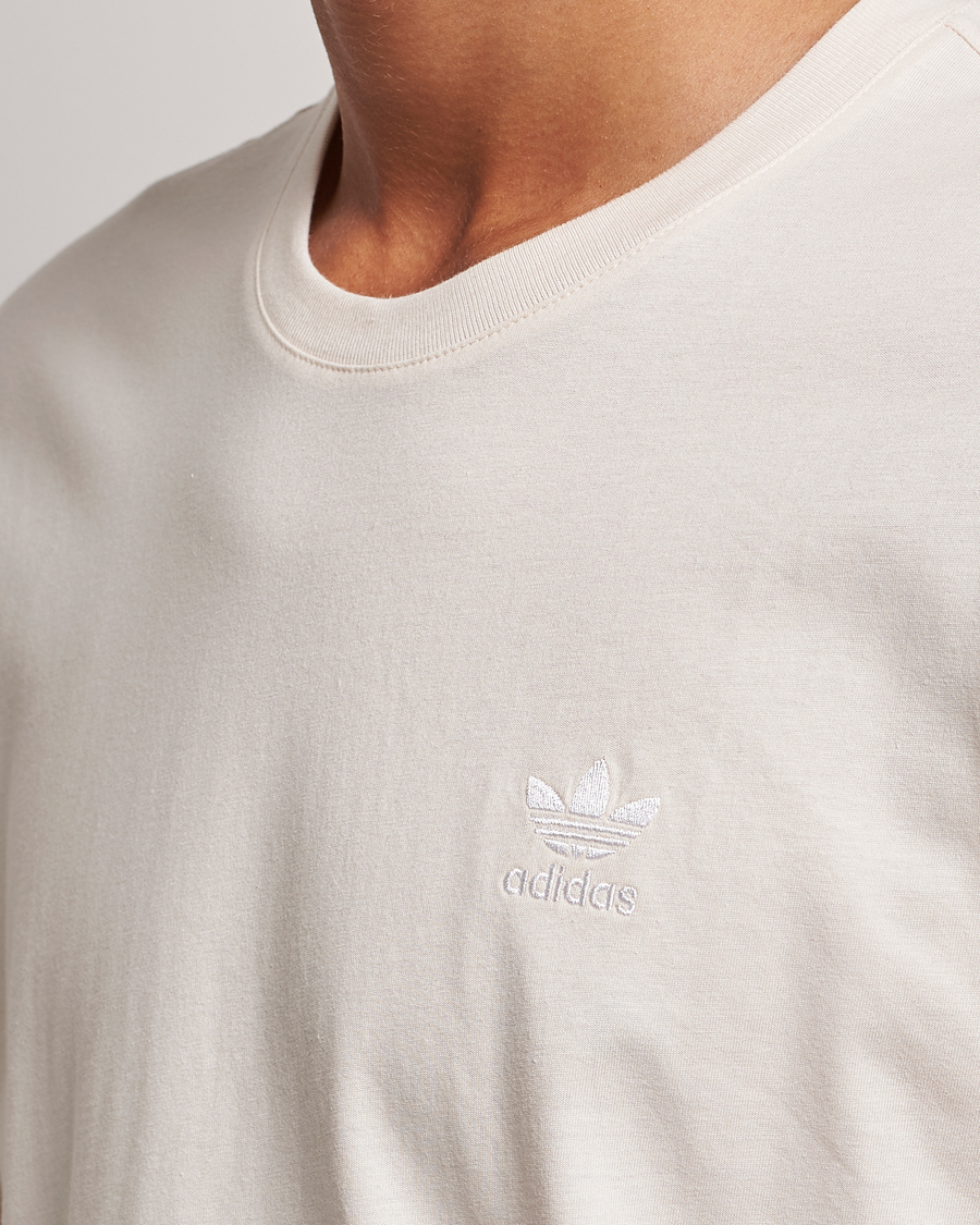 Herren | T-Shirts | adidas Originals | Essential Crew Neck T-Shirt Won White