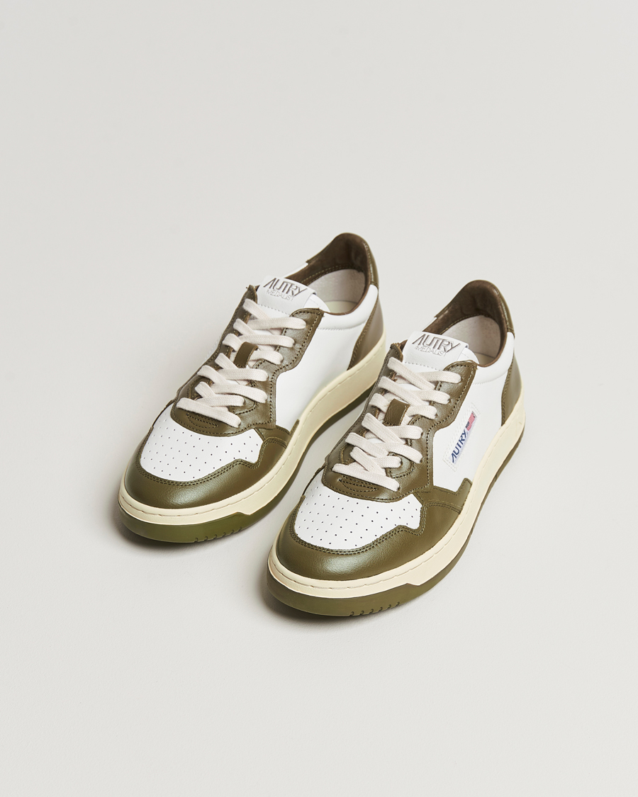 Herren | Autry Medalist Low Bicolor Leather Sneaker Military Olive | Autry | Medalist Low Bicolor Leather Sneaker Military Olive