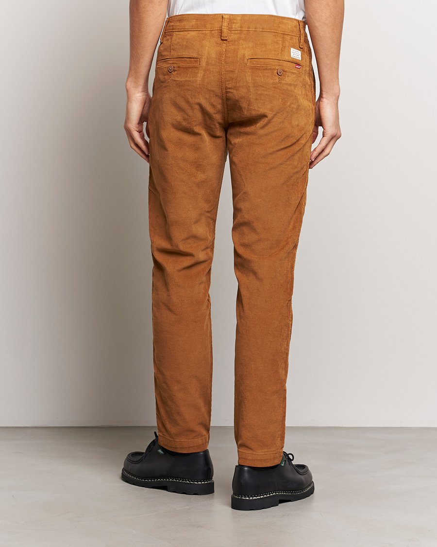 Herren | Hosen | Levi's | Garment Dyed Stretch Corduroy Chino Monks Robe
