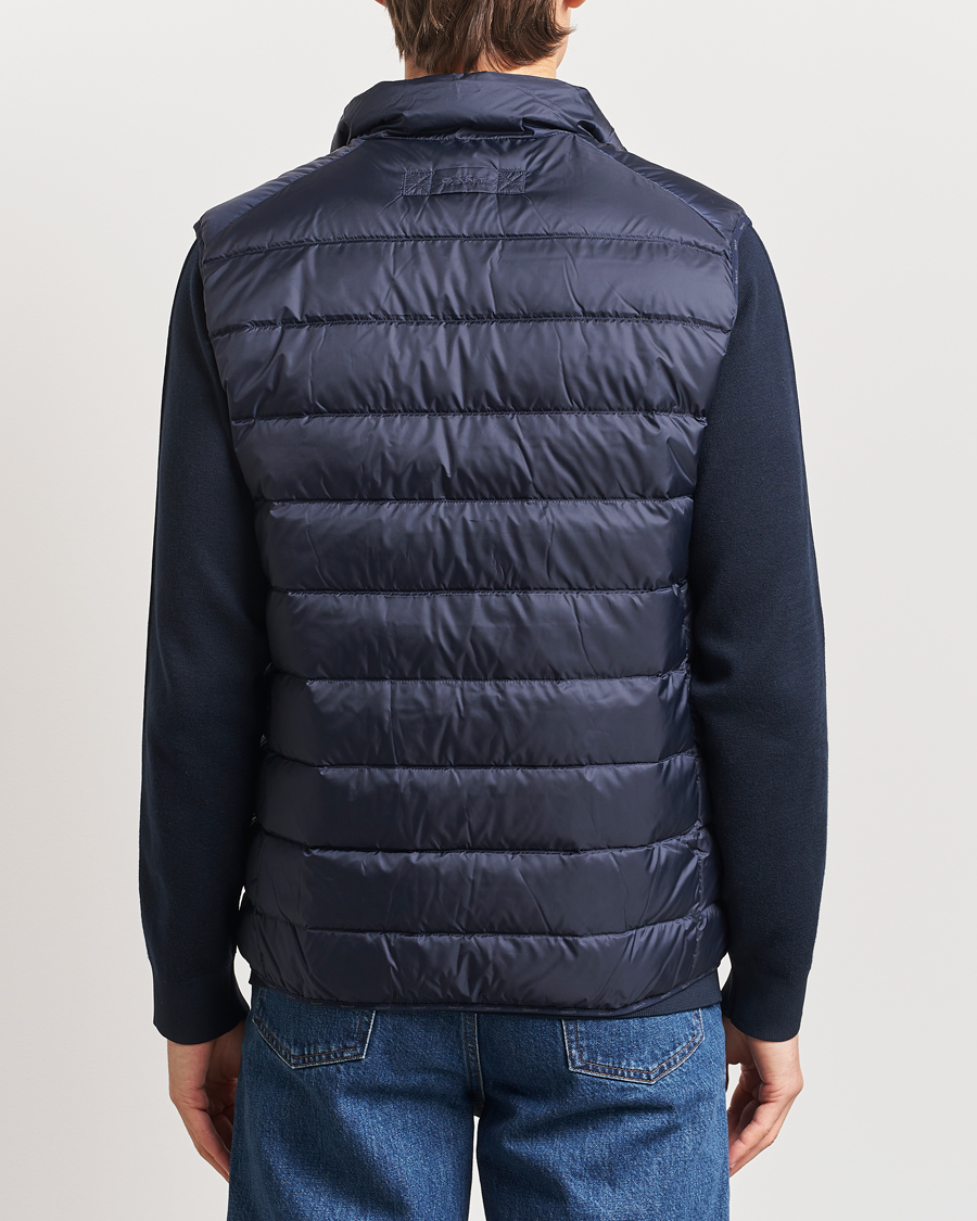 Herren | Jacken | GANT | The Light Down Gilet Evening Blue