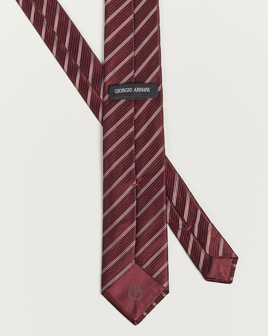 Herren | Giorgio Armani Regimental Stripe Silk Tie Burgundy | Giorgio Armani | Regimental Stripe Silk Tie Burgundy