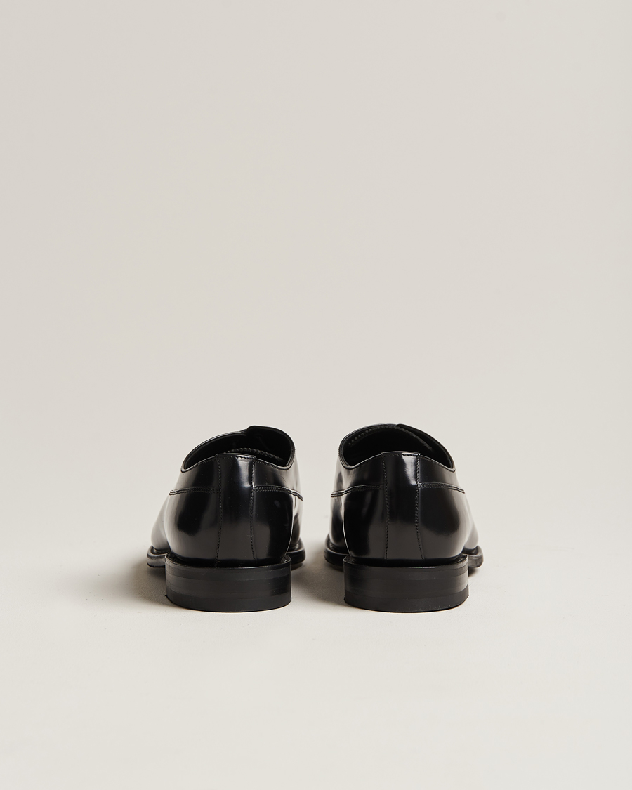 Herren | Oxford | Loake Shoemakers | Truman Polished Oxford Toe Cap Black