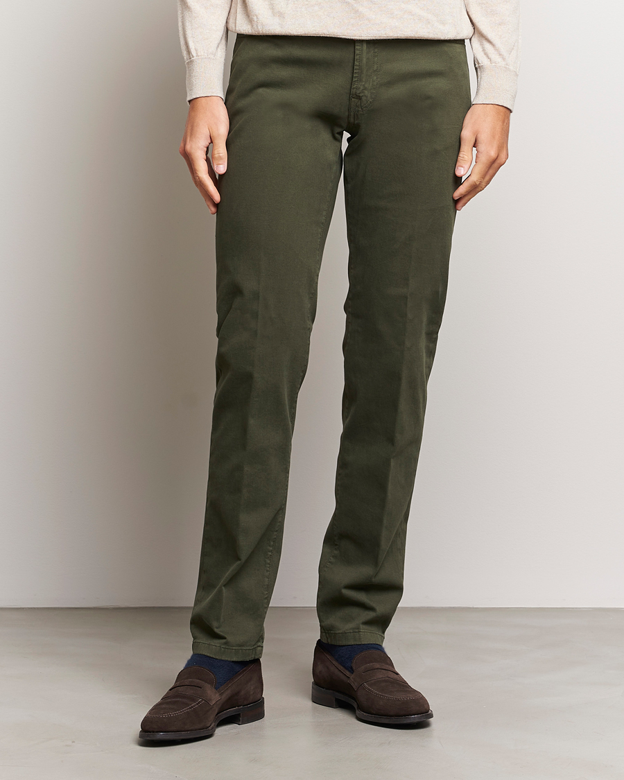 Herren | Hosen | Kiton | Slim Fit Cashmere/Cotton 5-Pocket Pants Dark Green