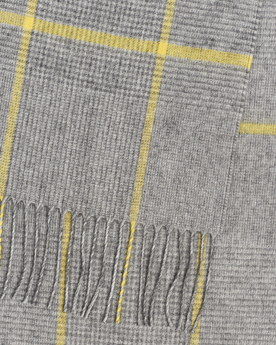 Herren | Piacenza Cashmere Cashmere/Silk Glencheck Scarf Grey/Yellow | Piacenza Cashmere | Cashmere/Silk Glencheck Scarf Grey/Yellow