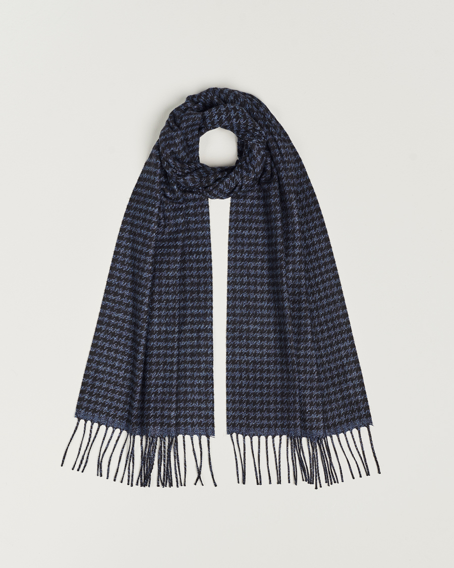 Herren | Piacenza Cashmere Cashmere/Silk Houndstooth Scarf Dark Blue | Piacenza Cashmere | Cashmere/Silk Houndstooth Scarf Dark Blue