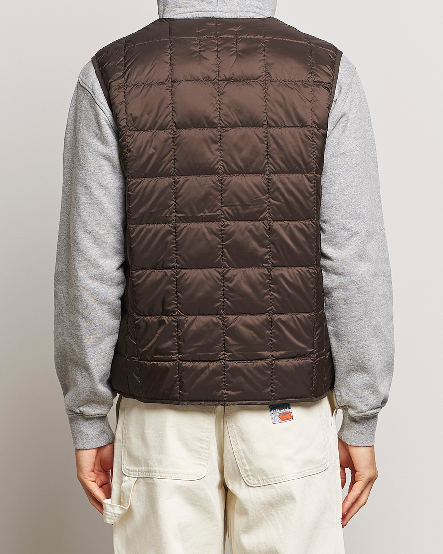 Herren | Jacken | TAION | V-Neck Lightweight Down Vest Dark Choco