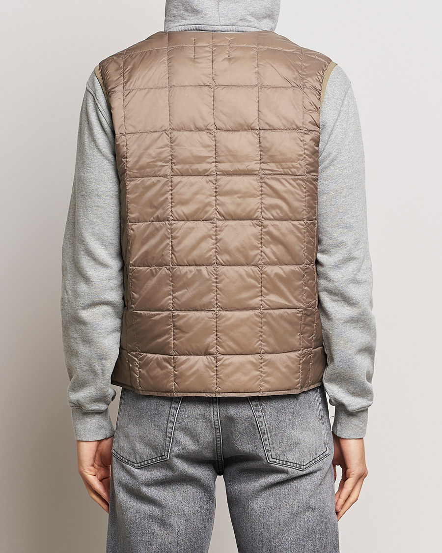 Herren | Jacken | TAION | V-Neck Lightweight Down Vest Khaki
