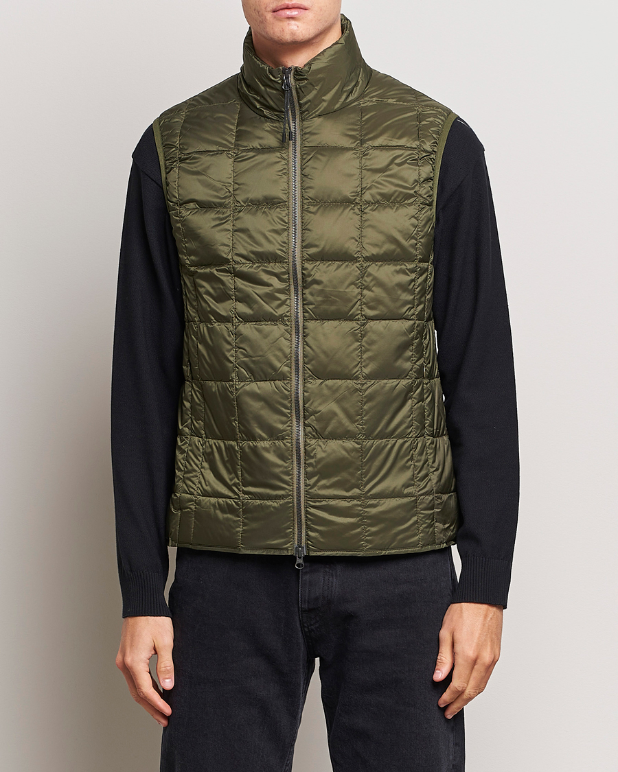 Herren | Jacken | TAION | High Neck Full Zip Lightweight Down Vest Dark Olive