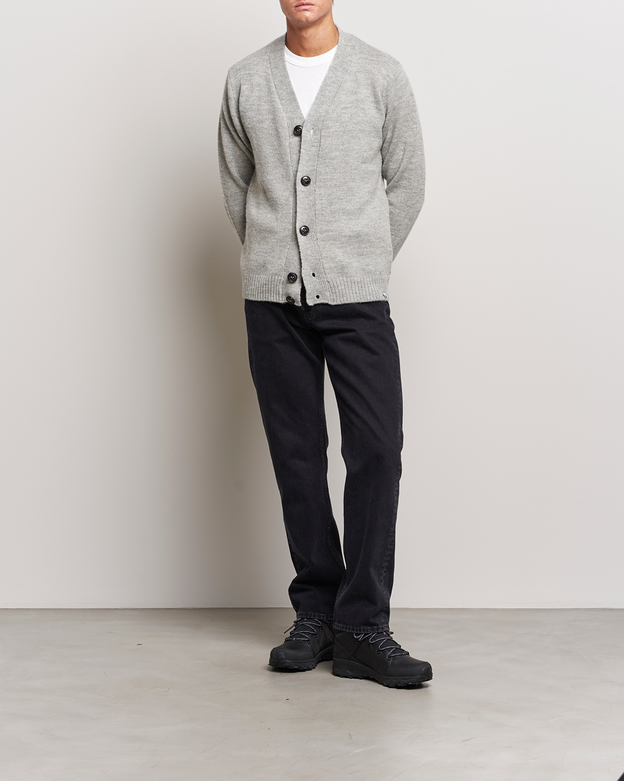Herren | Pullover | Peregrine | Maker's Stitch Merino Cardigan Light Grey