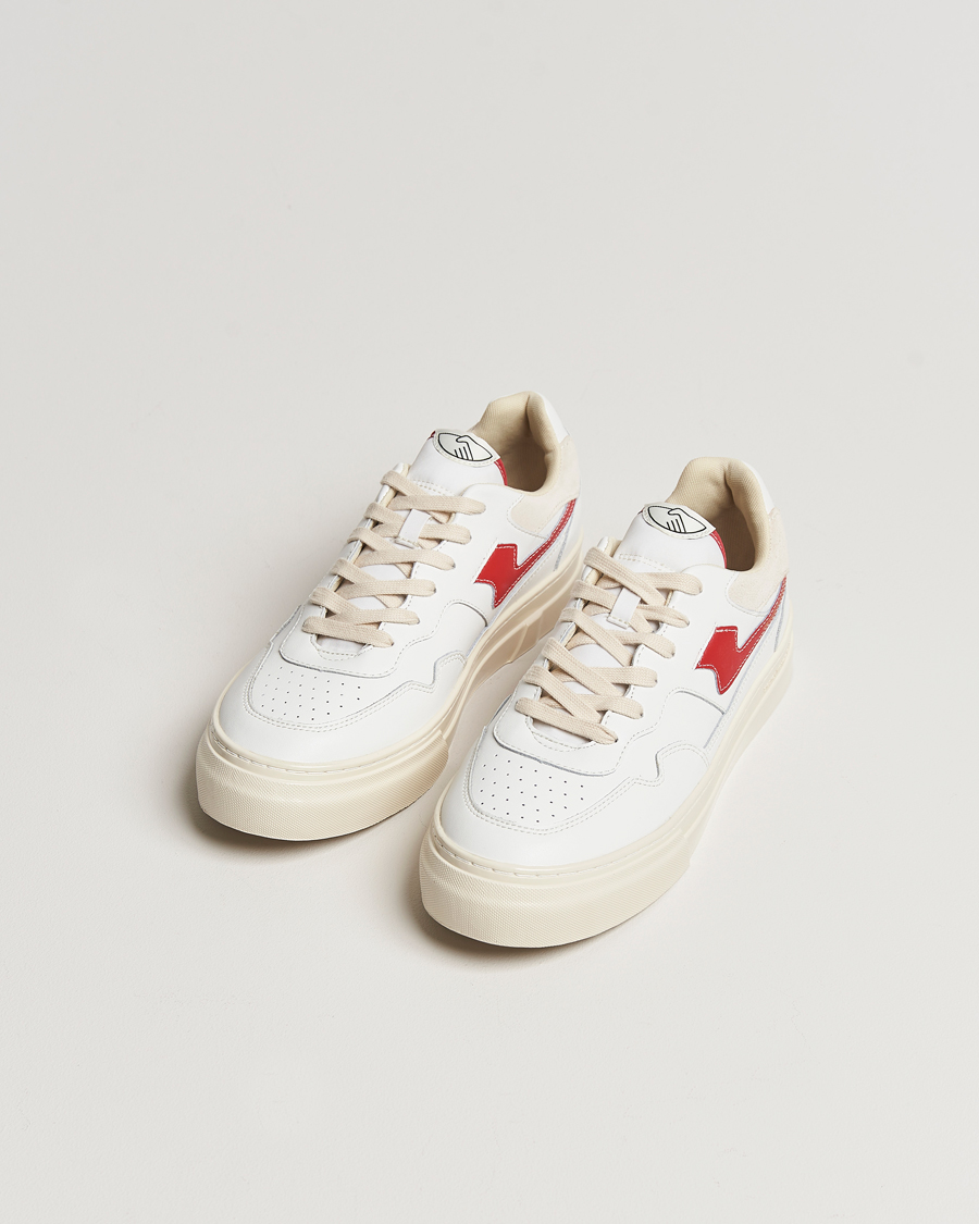Herren | Stepney Workers Club Pearl S-Strike Leather Sneaker White/Red | Stepney Workers Club | Pearl S-Strike Leather Sneaker White/Red