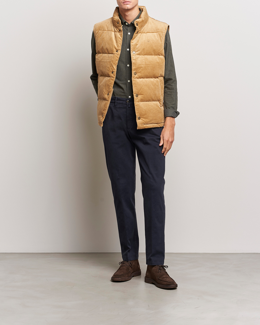 Herren | Jacken | Morris | Kirkby Cord Vest Beige