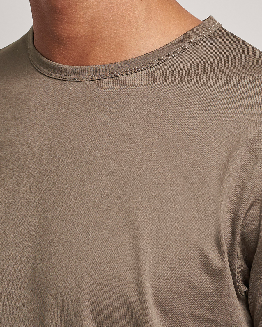 Herren | T-Shirts | Sunspel | Crew Neck Q82 Cotton T-Shirt Cedar