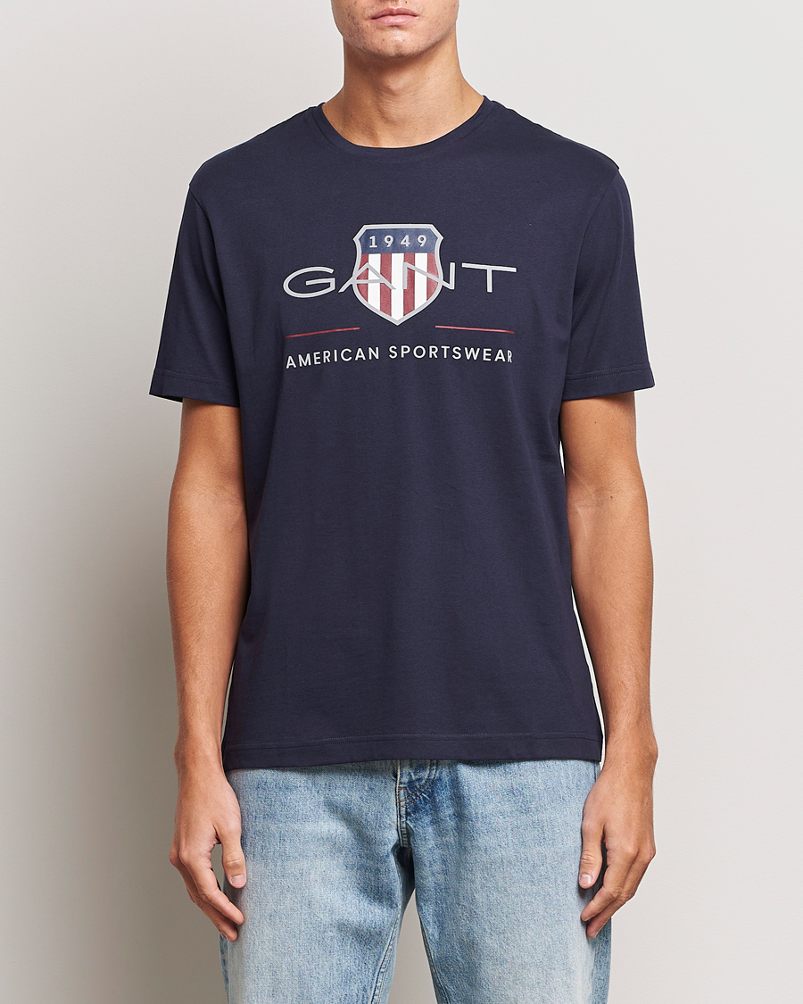 Herren | 40% sale | GANT | Archive Shield Logo T-Shirt Evening Blue