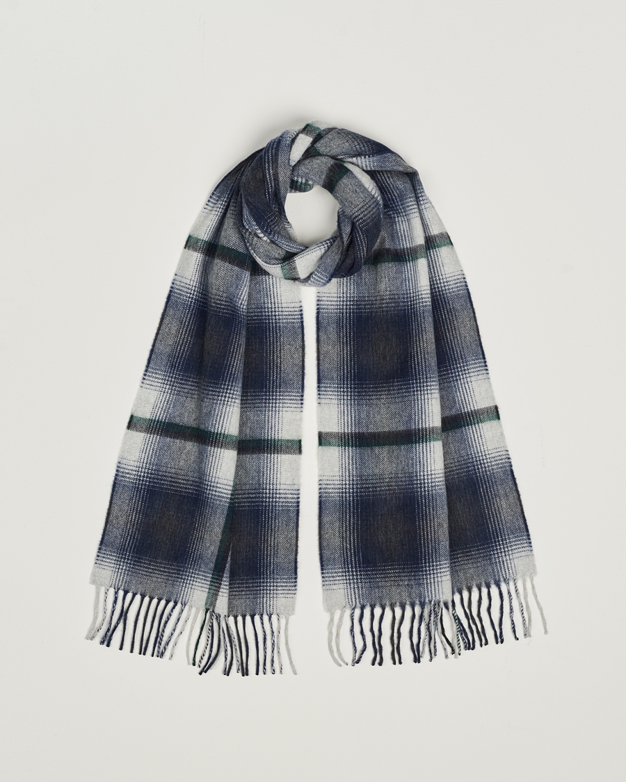 Herren | Begg & Co Wool/Cashmere Shadow Check Scarf 32*180cm Silver/Navy | Begg & Co | Wool/Cashmere Shadow Check Scarf 32*180cm Silver/Navy