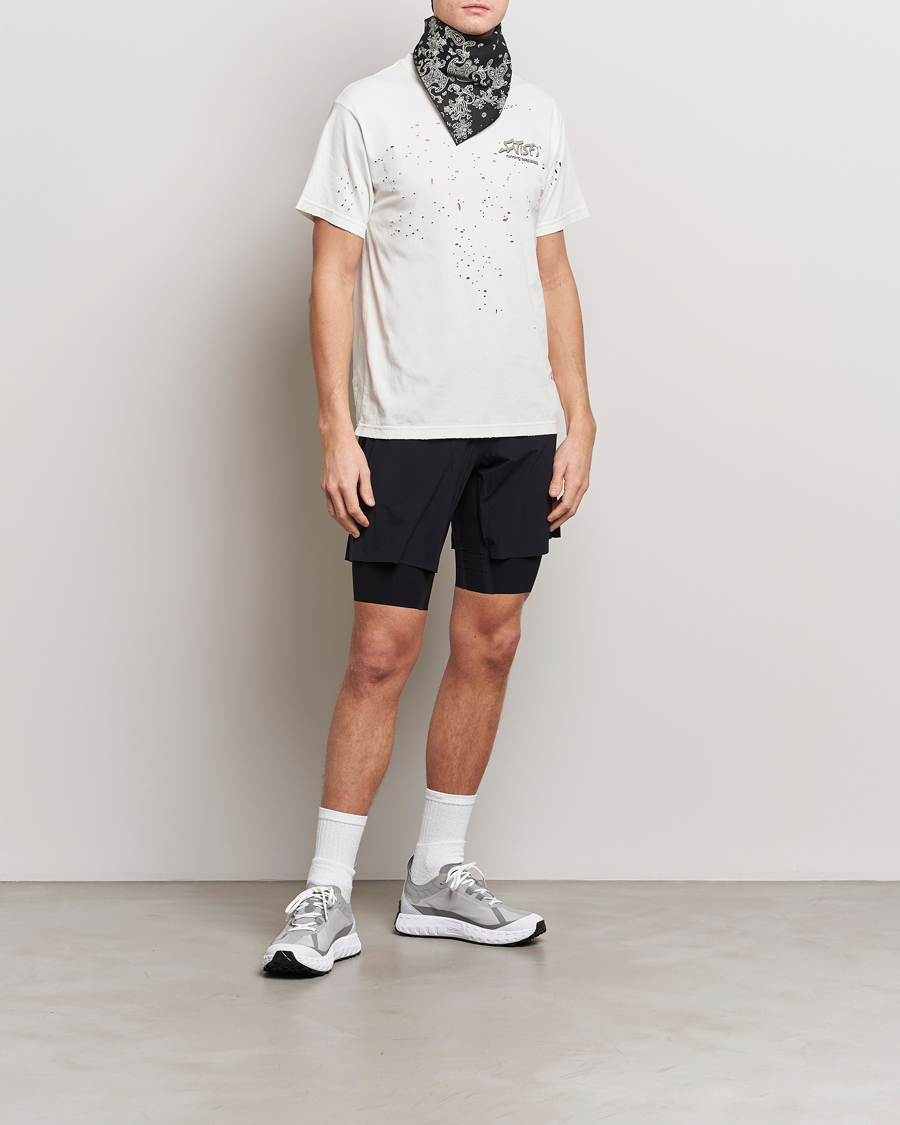 Herren | T-Shirts | Satisfy | MothTech T-Shirt Off White