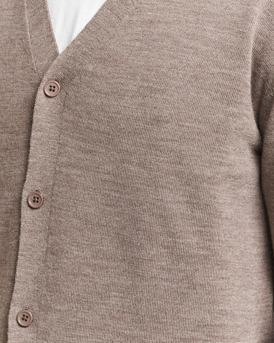 Herren | Pullover | A Day's March | Oca Merino Cardigan Taupe Melange