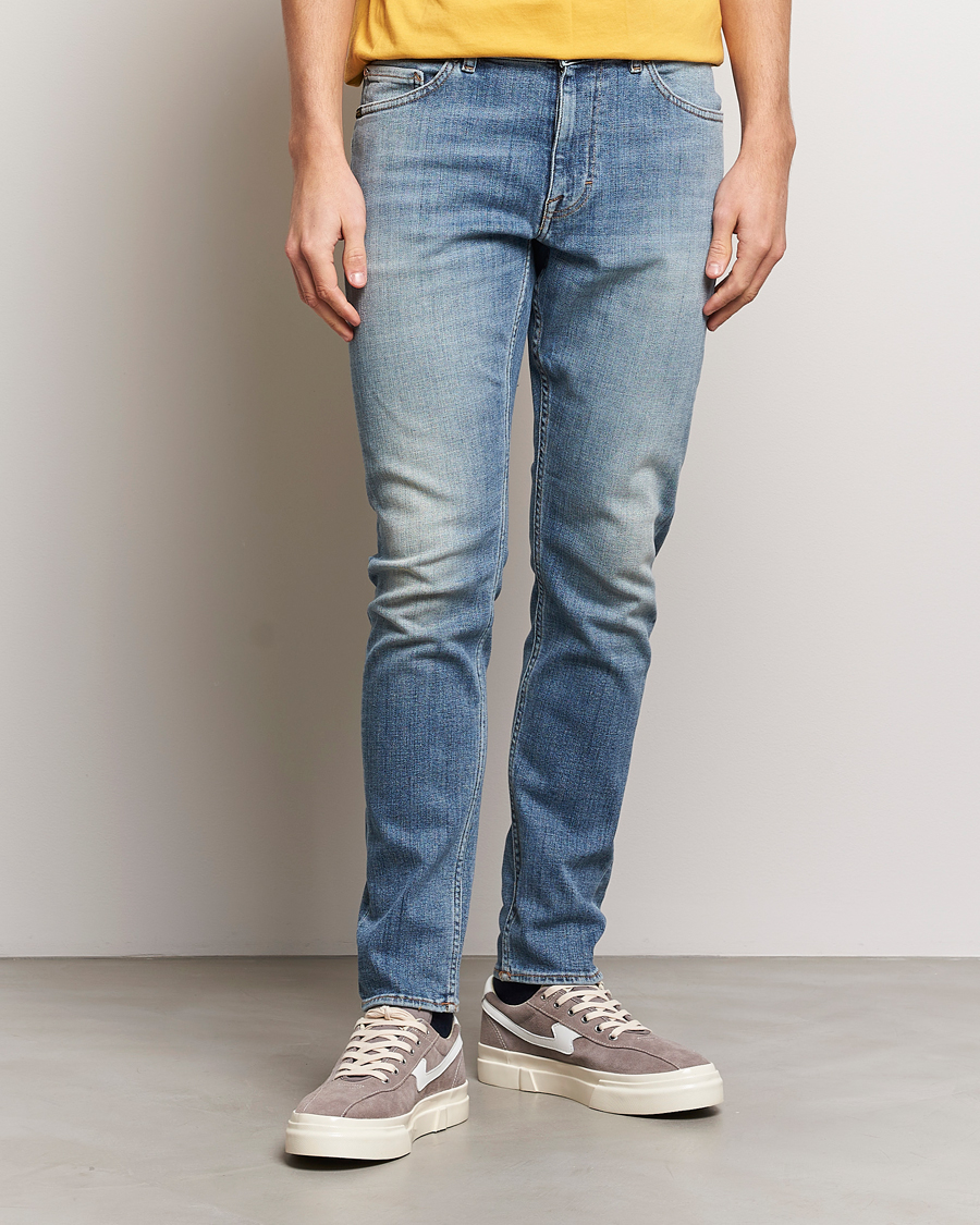 Herren | Blaue jeans | Tiger of Sweden | Evolve Stretch Cotton Jeans Medium Blue
