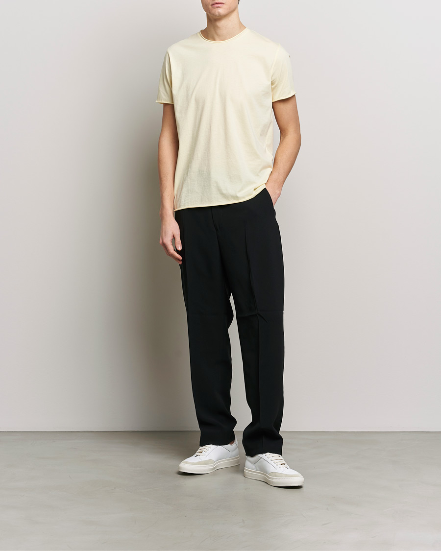 Herren | T-Shirts | Filippa K | Roll Neck Crew Neck T-Shirt Soft Yellow