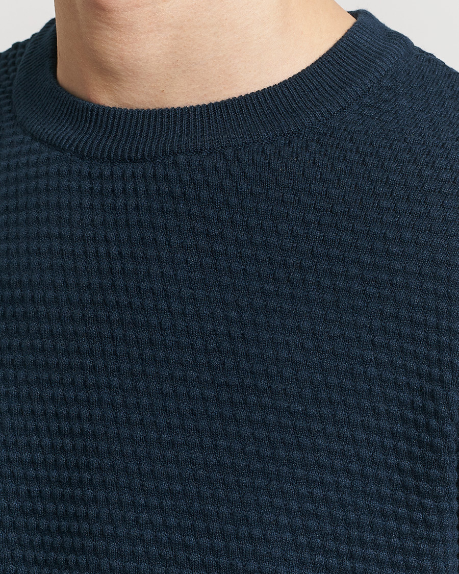 Herren | Pullover | KnowledgeCotton Apparel | Vagn Bubble Knit Cotton Crew Neck Total Eclipse