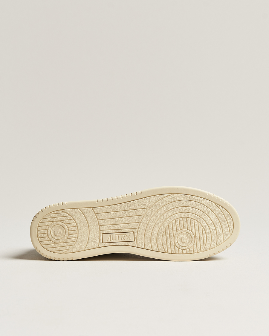 Herren | Autry Medalist Low Goat/Suede Sneaker White/Military | Autry | Medalist Low Goat/Suede Sneaker White/Military