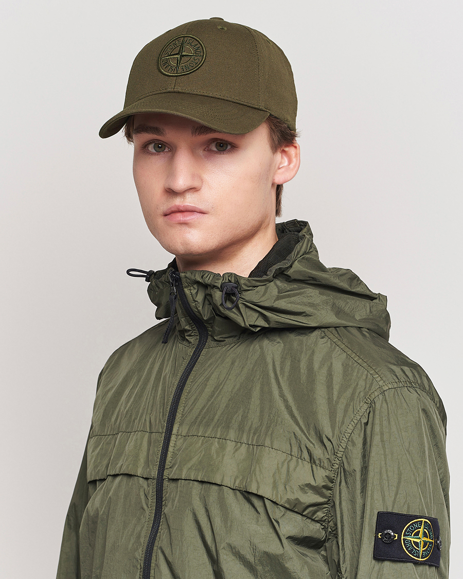 Herren | Stone Island Classic Cotton Cap Military Green | Stone Island | Classic Cotton Cap Military Green