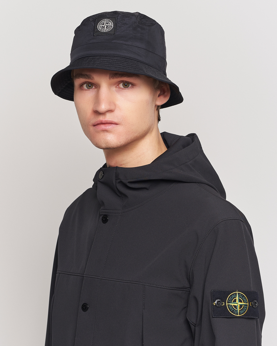 Herren | Stone Island Logo Bucket Hat Black | Stone Island | Logo Bucket Hat Black