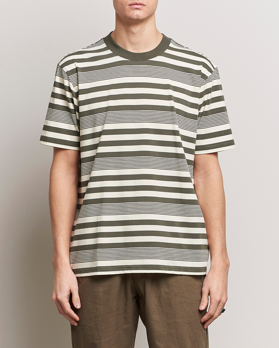 Herren | Kurzarm T-Shirt | NN07 | Adam Striped Crew Neck T-Shirt Capers Green