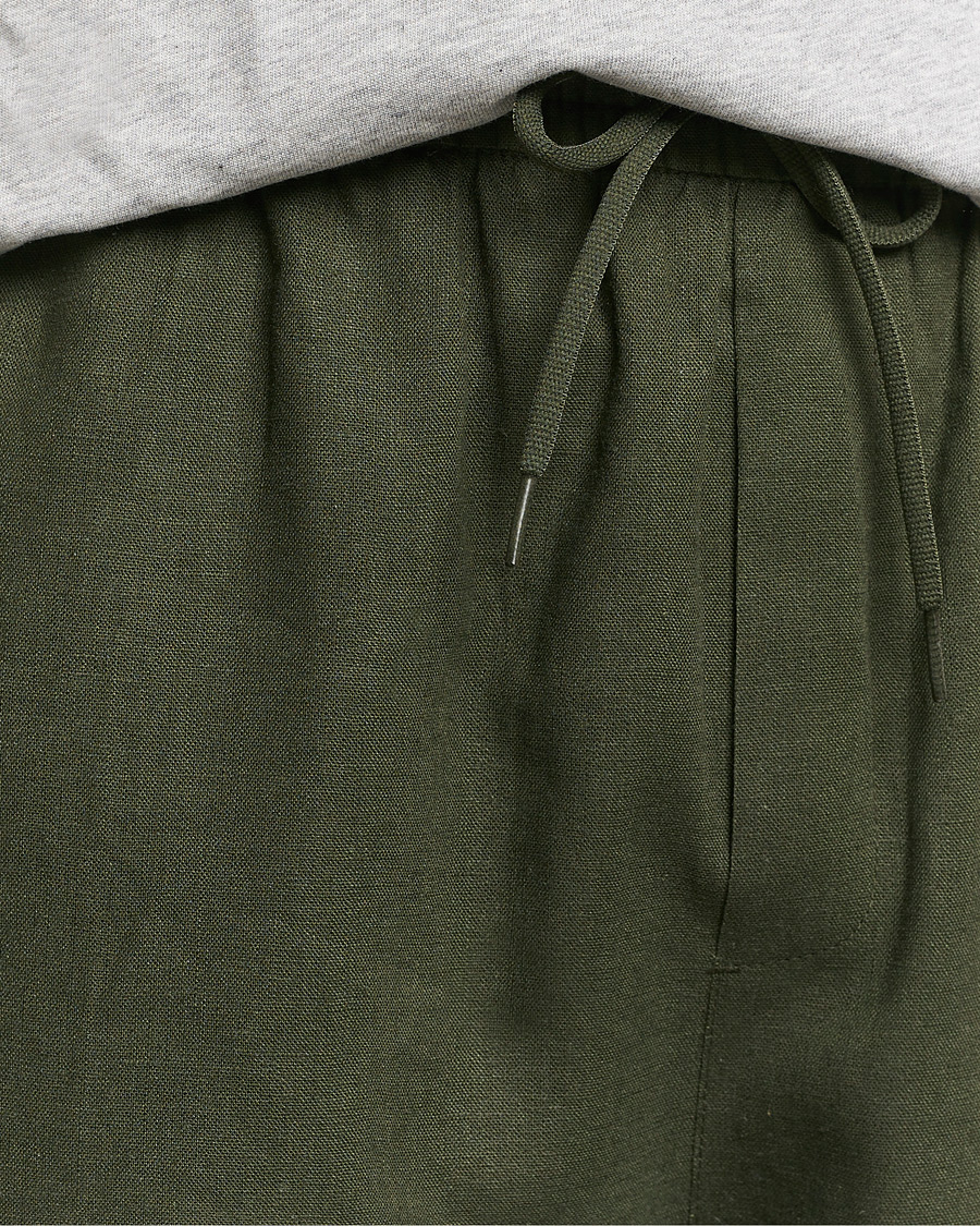 Herren | Shorts | LES DEUX | Otto Linen Shorts Forrest Green