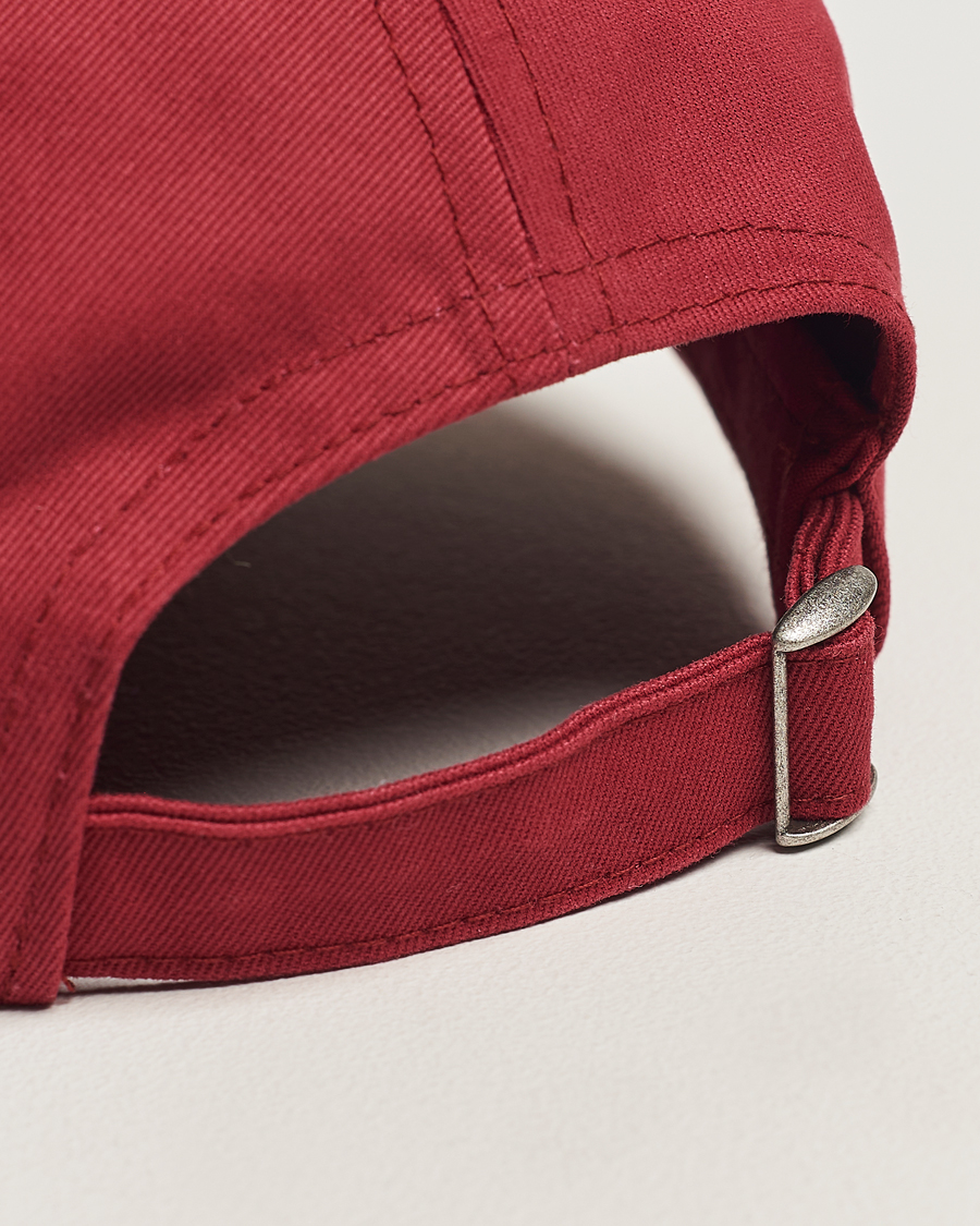 Herren | Drake's Morlaix Plombee 77 Baseball Cap Red | Drake's | Morlaix Plombee 77 Baseball Cap Red