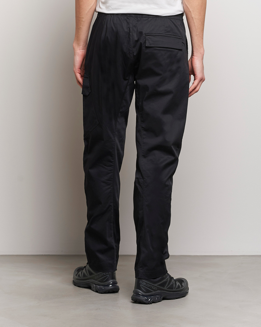 Herren | Hosen | C.P. Company | Metropolis Gabardine Stretch Satin Cargo Trousers Black