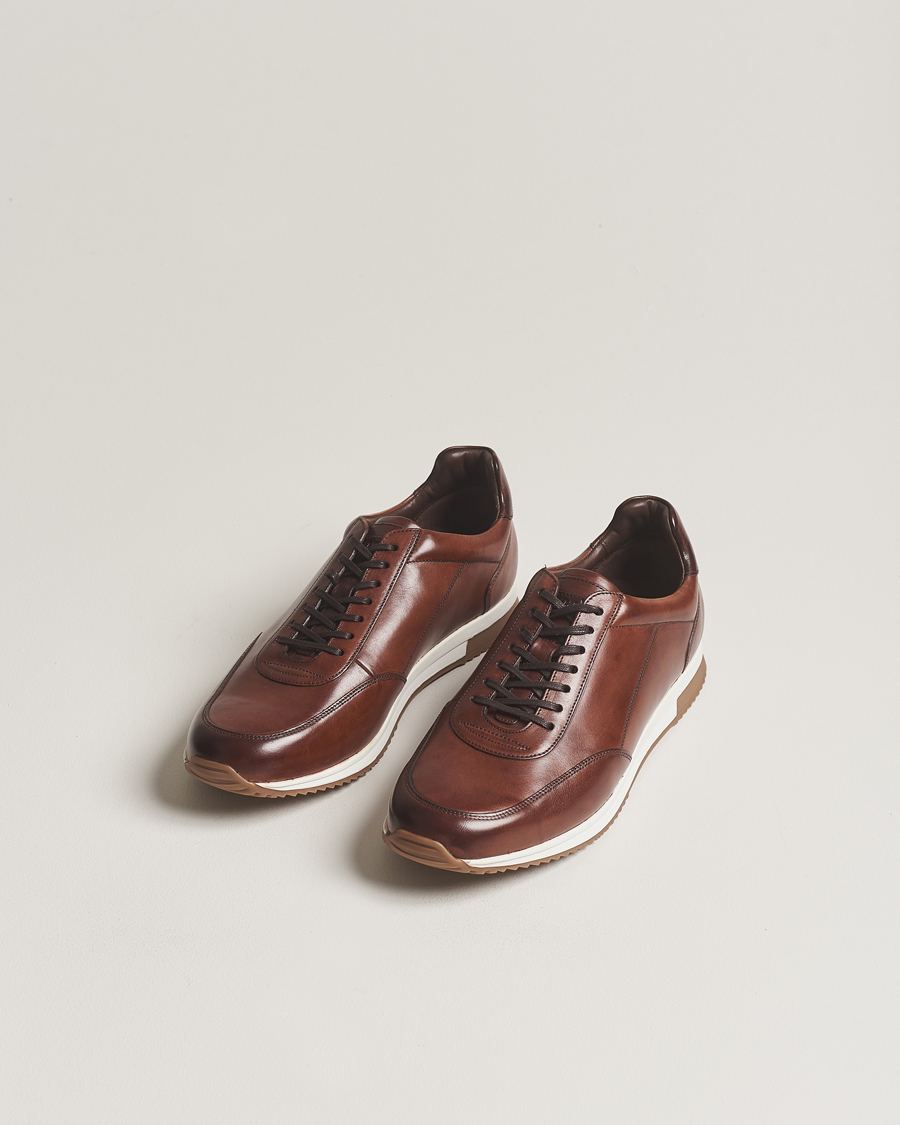 Herren | Kategorie | Loake 1880 | Bannister Leather Running Sneaker Cedar