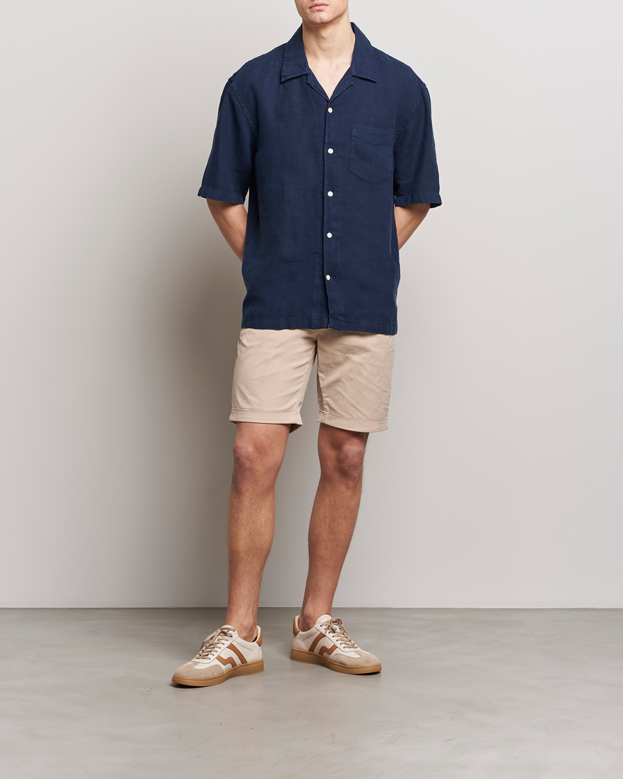 Herren | Hemden | GANT | Relaxed Fit Linen Resort Short Sleeve Shirt Marine