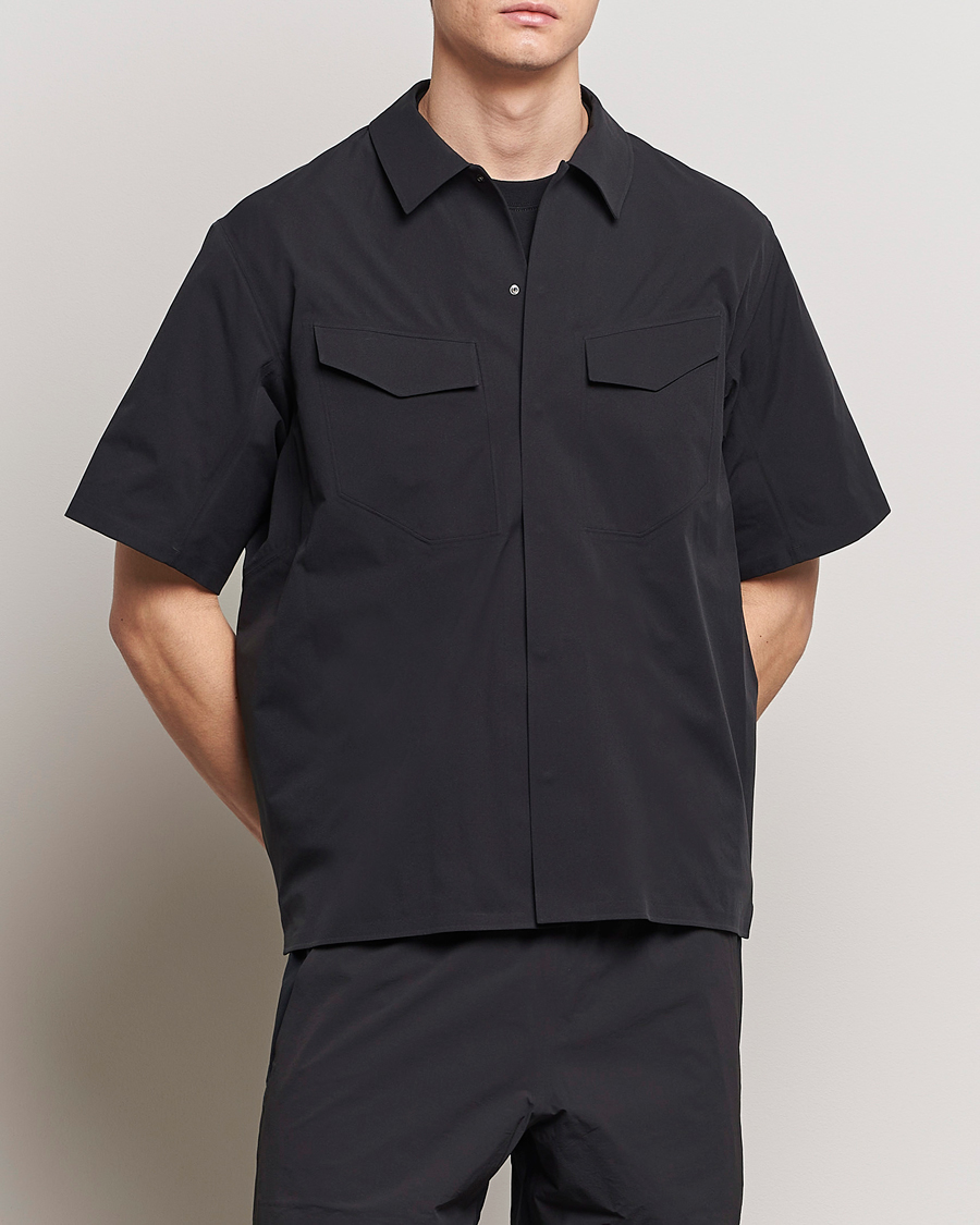 Herren | Freizeithemden | Arc'teryx Veilance | Field Short Sleeve Shirt Black
