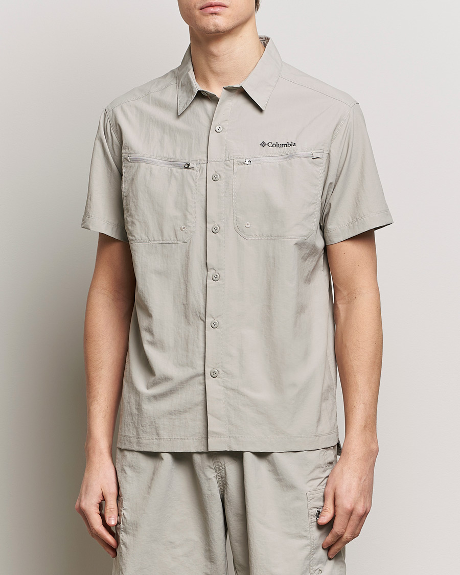 Herren | Kurzarmhemden | Columbia | Mountaindale Short Sleeve Outdoor Shirt Flint Grey