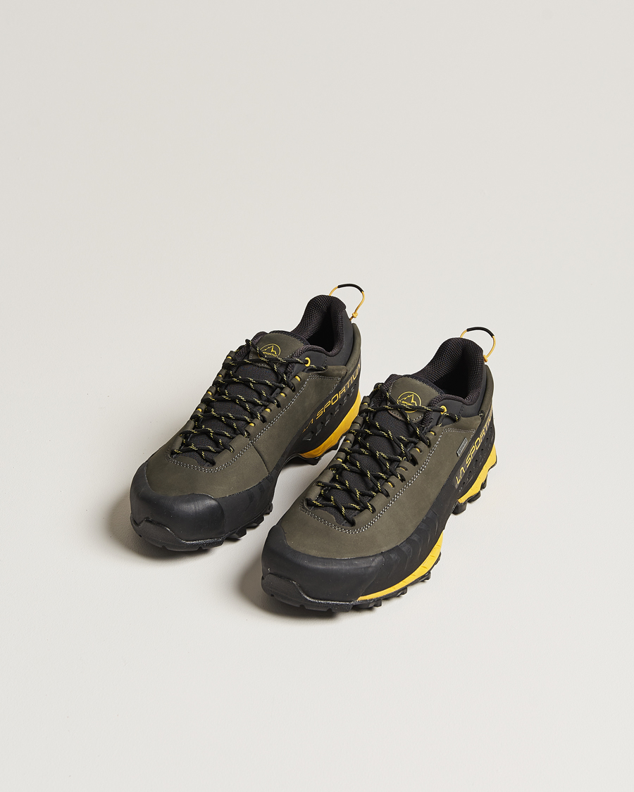 Herren | Schuhe | La Sportiva | TX5 GTX Hiking Shoes Carbon/Yellow