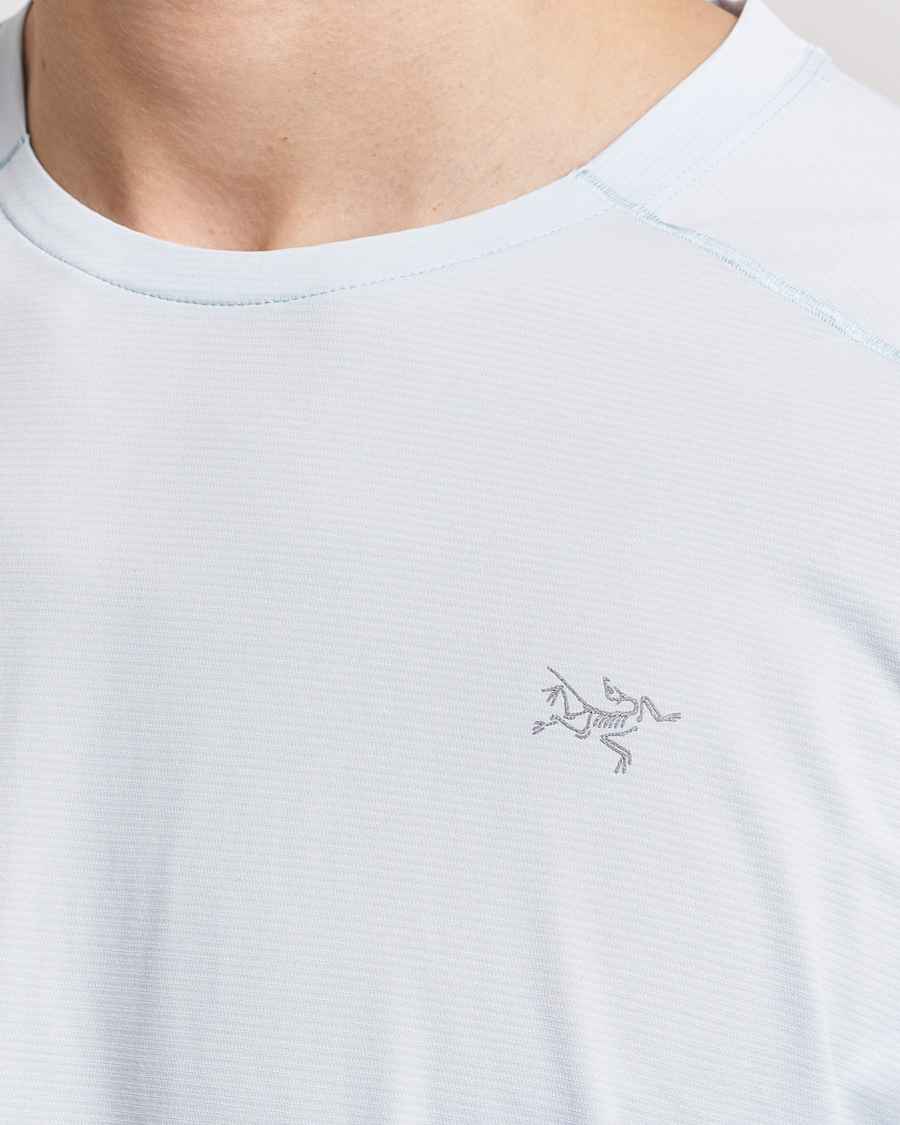 Herren | T-Shirts | Arc'teryx | Cormac Crew Neck T-Shirt Daybreak Heather