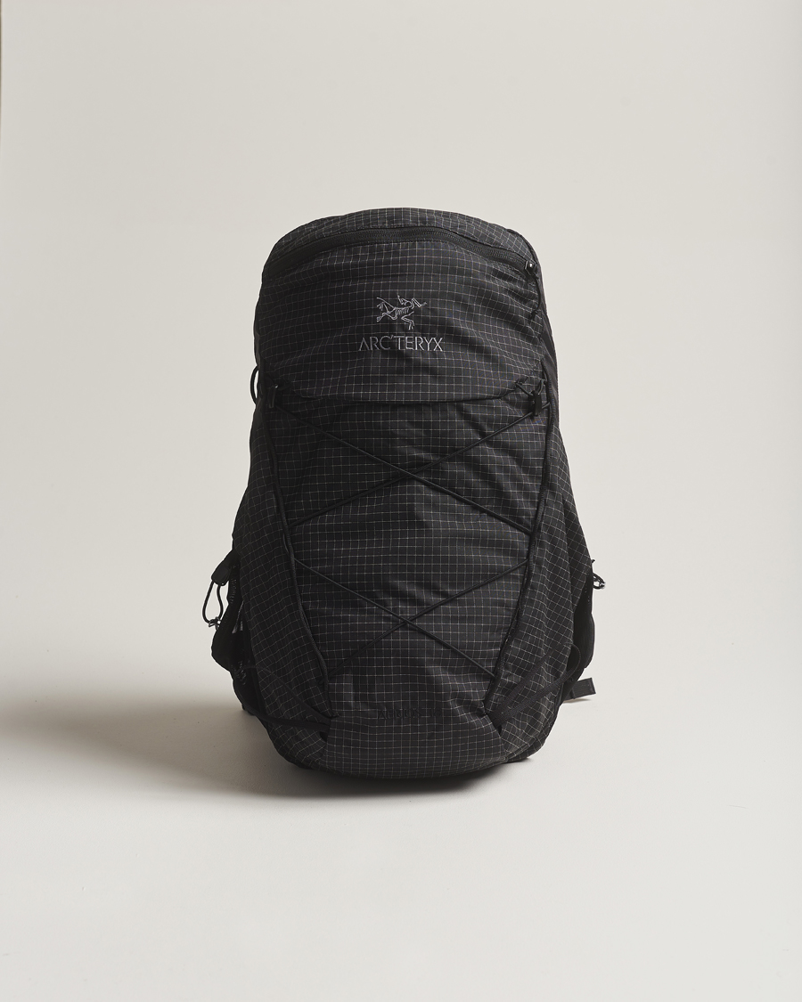 Arc'teryx Aerios 18L Backpack Black bei Care of Carl