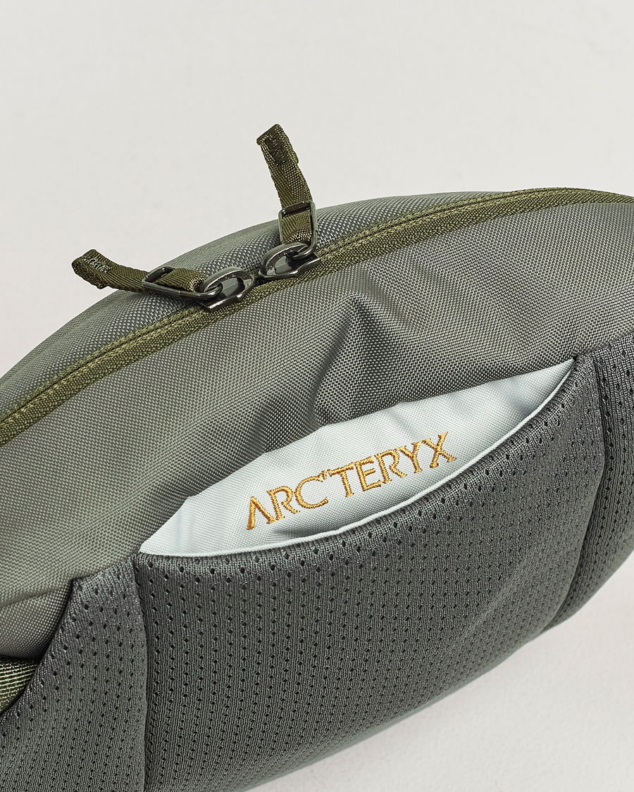 Arc'teryx Mantis 2 Waist Pack Forage bei Care of Carl