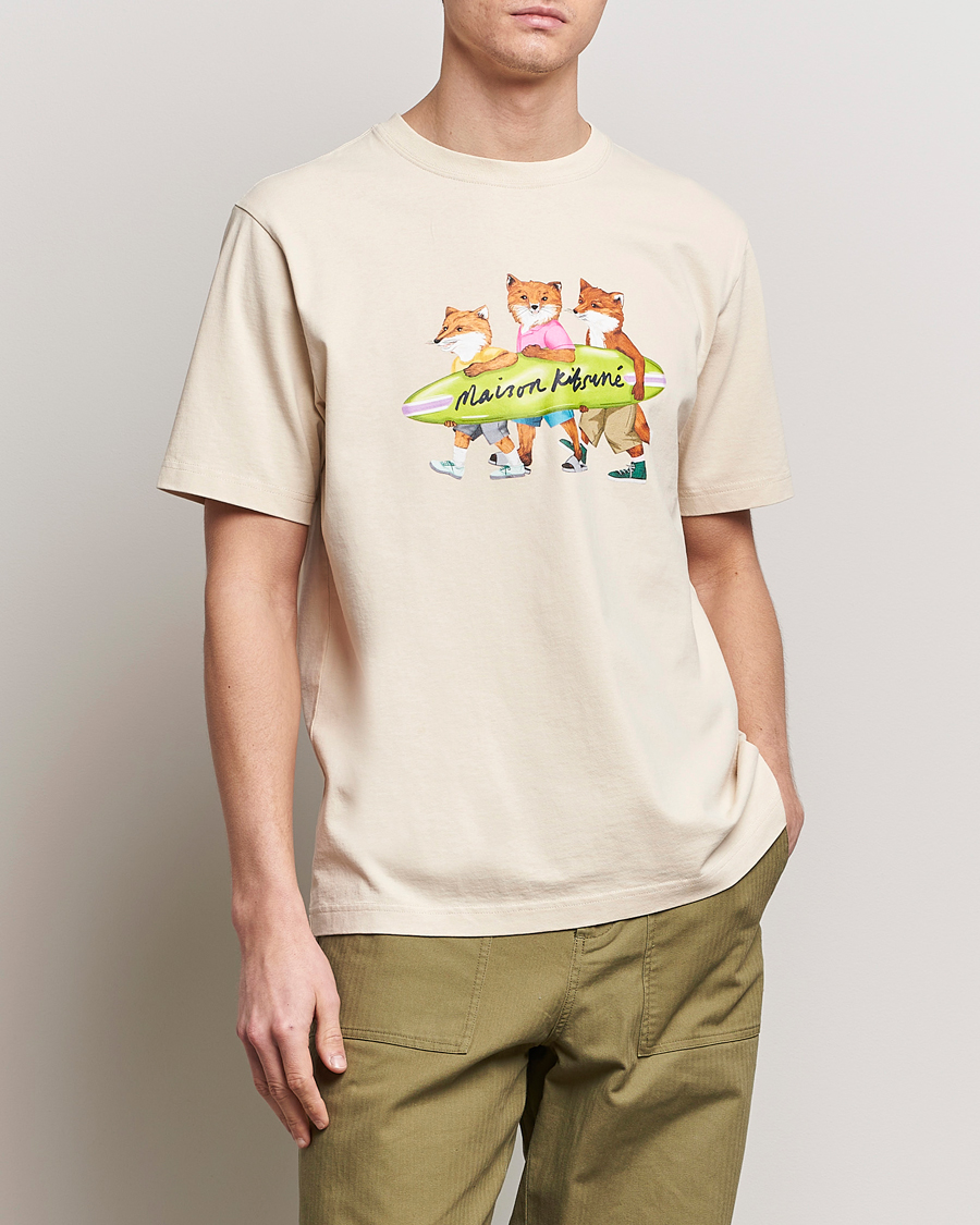Herren | T-Shirts | Maison Kitsuné | Surfing Foxes T-Shirt Paper