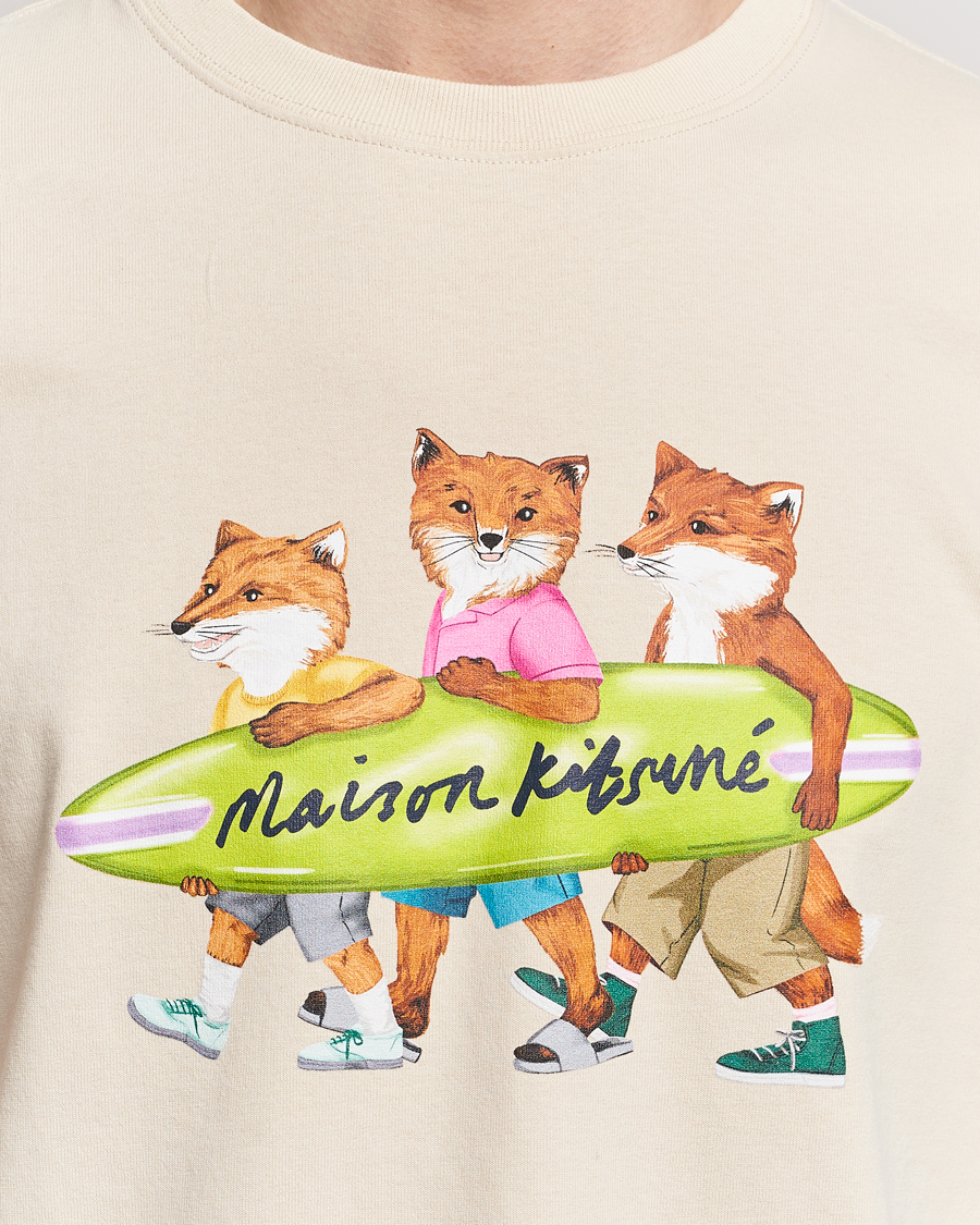 Herren | T-Shirts | Maison Kitsuné | Surfing Foxes T-Shirt Paper