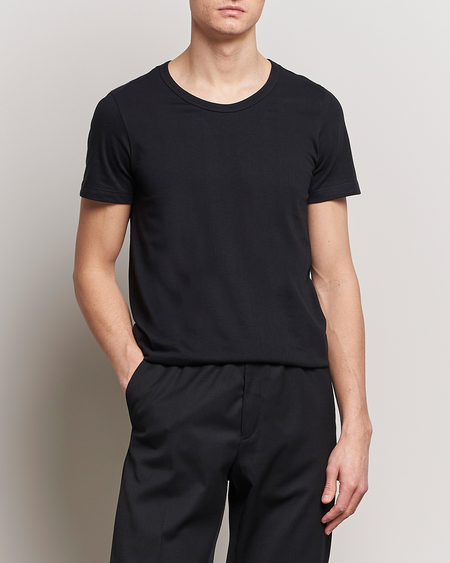 Herren | Kurzarm T-Shirt | Merz b. Schwanen | 1970s Classic Loopwheeled V-Neck T-Shirt Black