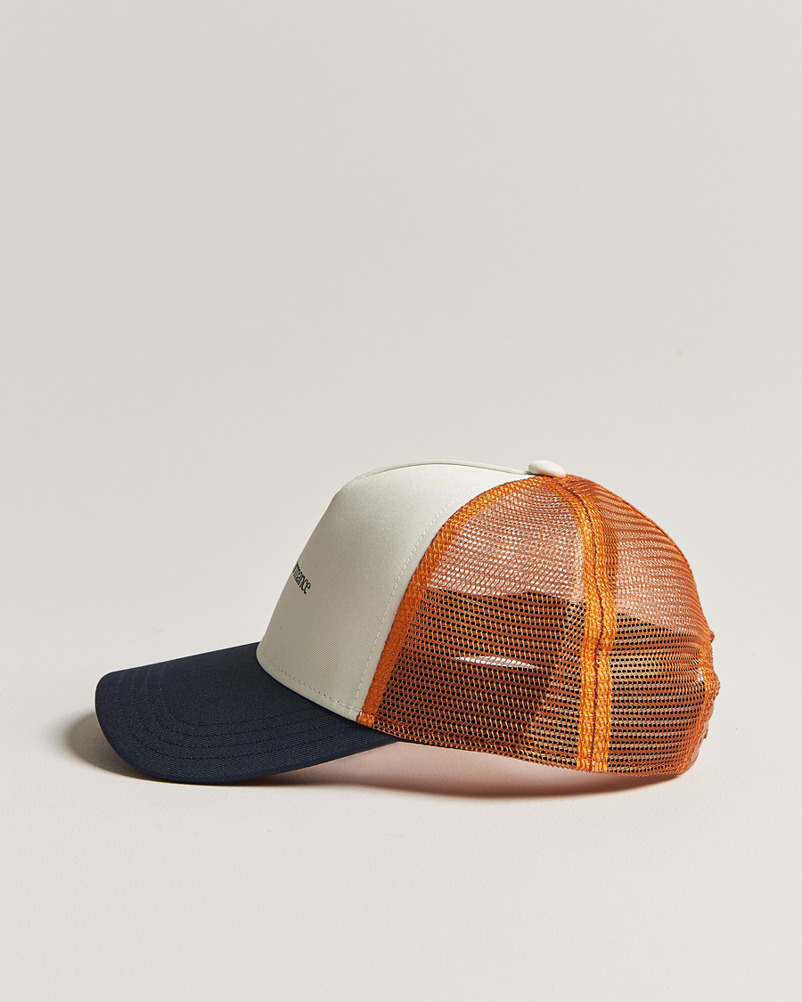 Herren | Peak Performance Trucker Cap Salute Blue/White | Peak Performance | Trucker Cap Salute Blue/White