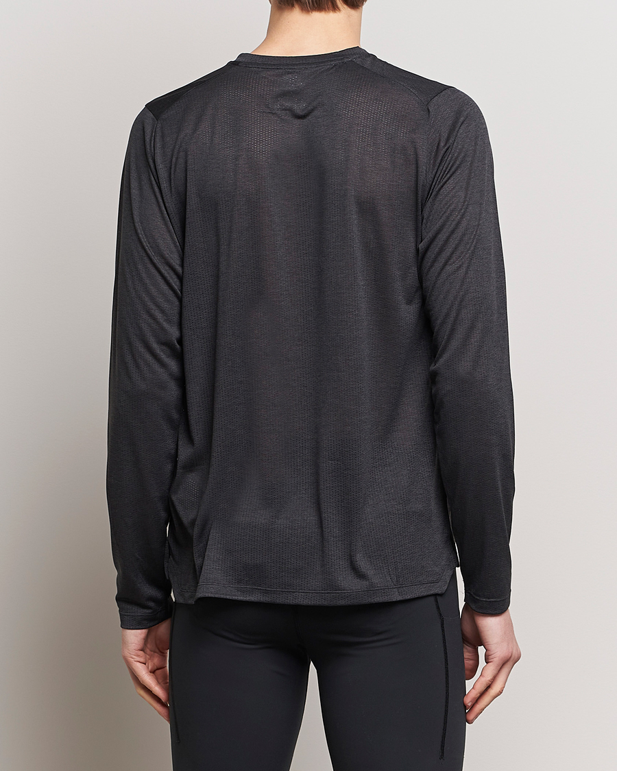 Herren | T-Shirts | New Balance Running | Athletics Long Sleeve T-Shirt Black
