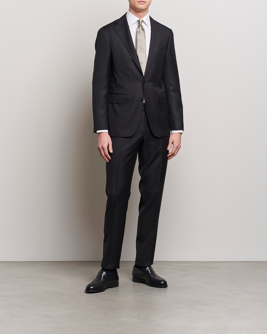 Herren | Business & Beyond | Canali | Capri Super 130s Wool Suit Black