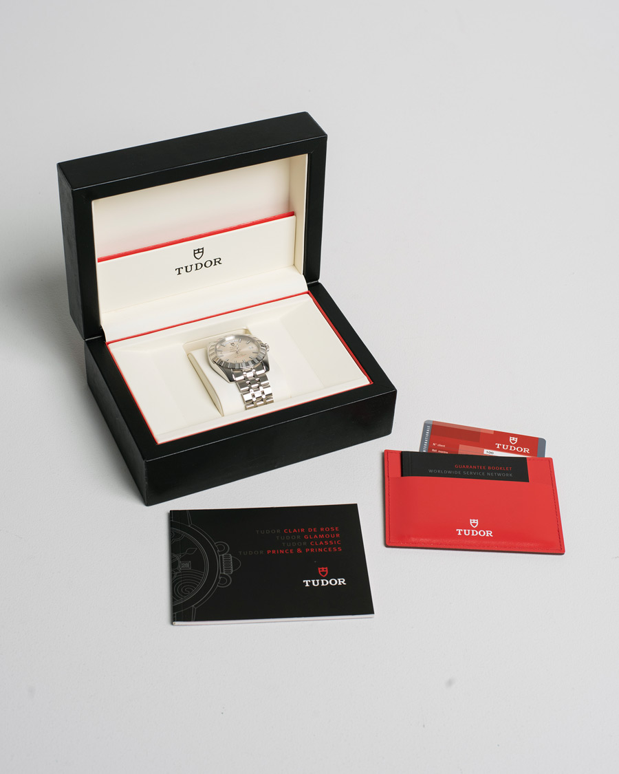 Herren | Tudor Pre-Owned Classic Date-Day 23010 Silver | Tudor Pre-Owned | Classic Date-Day 23010 Silver