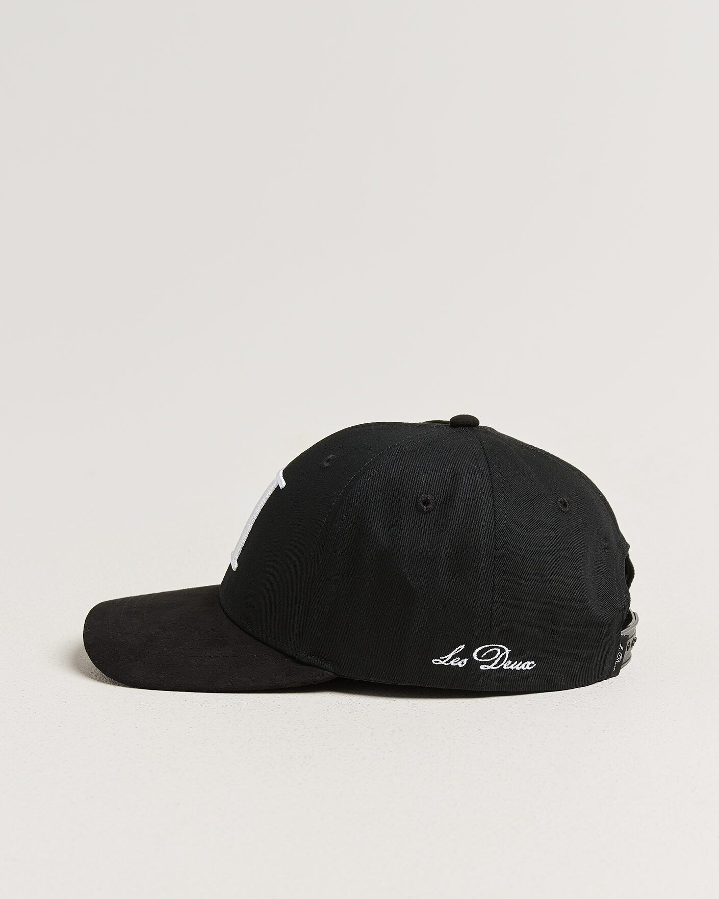 Herren | Les Deux Baseball Cap Suede II Black/White | LES DEUX | Baseball Cap Suede II Black/White