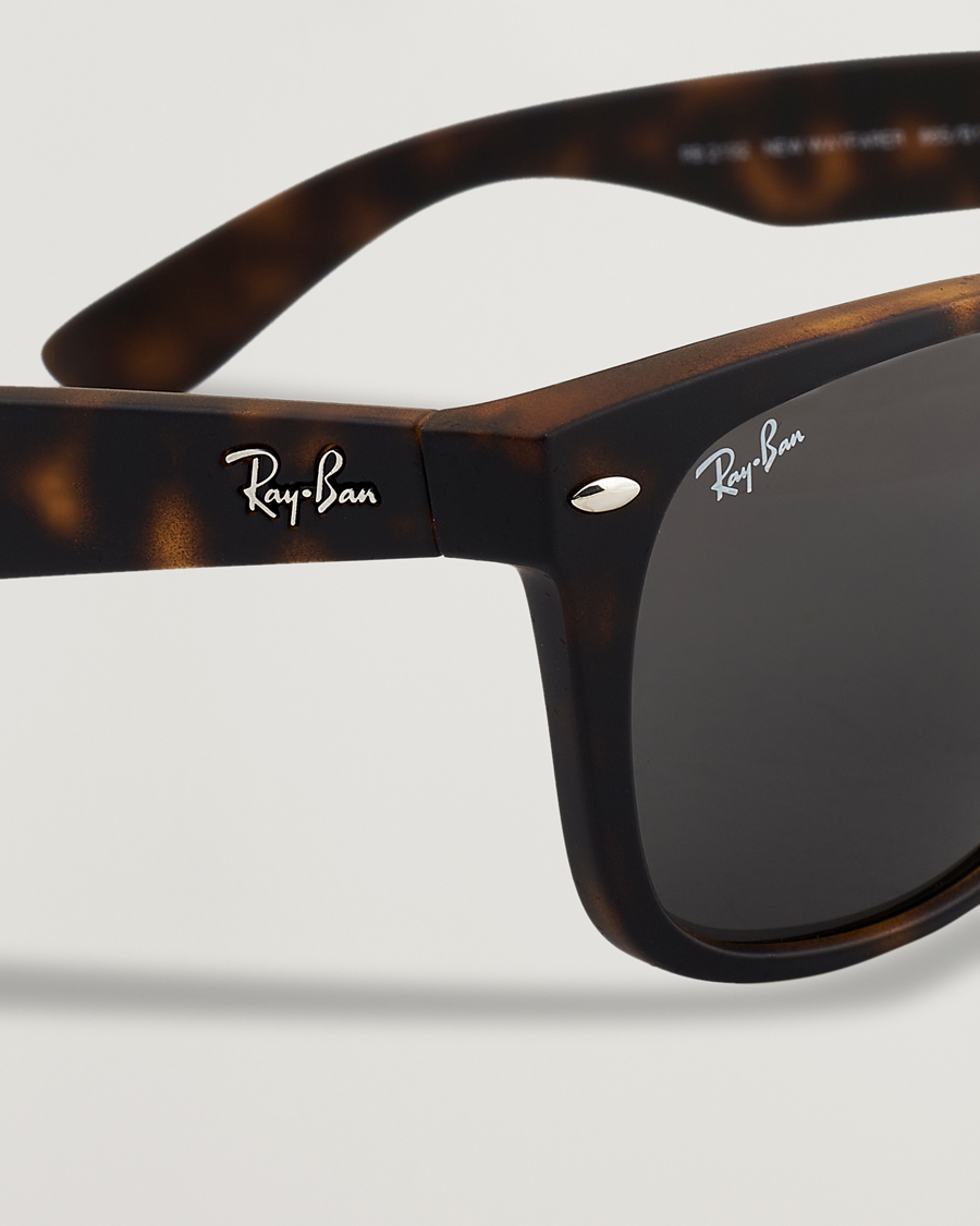 Ray-Ban New Wayfarer Sunglasses Havana bei Care of Carl