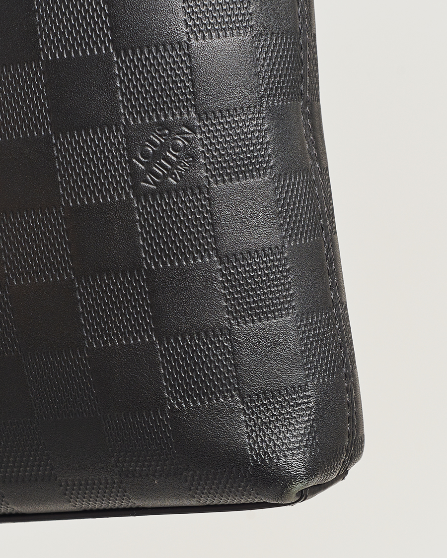 Herren | Louis Vuitton Pre-Owned Damier Infini Pochette District Shoulder Bag | Louis Vuitton Pre-Owned | Damier Infini Pochette District Shoulder Bag