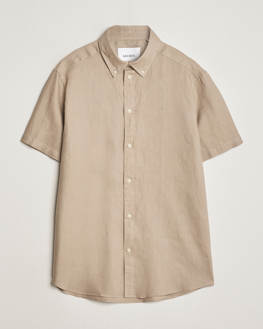 Herren | Hemden | LES DEUX | Kris Short Sleeve Linen Shirt Dark Sand
