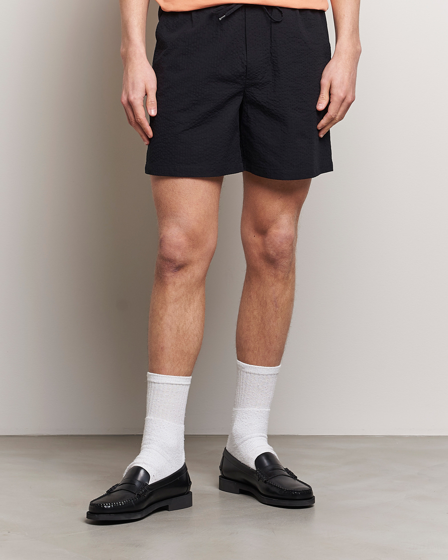 Herren | Neue Produktbilder | LES DEUX | Patrick Seersucker Shorts Black